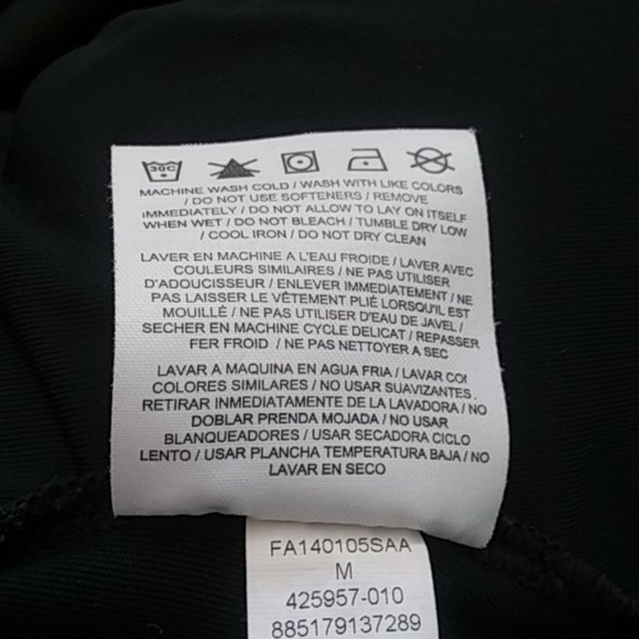 Nike Top. - Picture 7 of 7